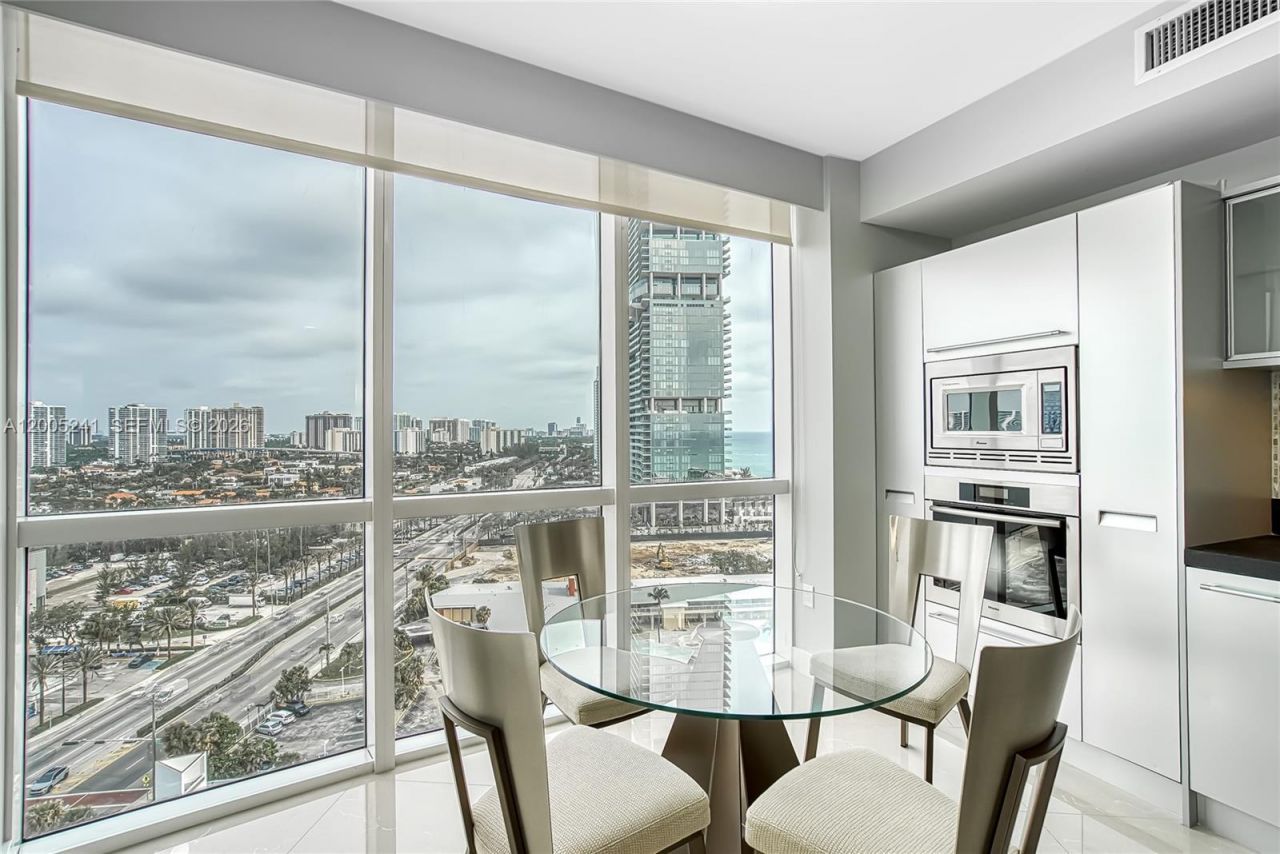 18201 Collins Ave , Unit 1701, Sunny Isles Beach, FL 33160 Photo