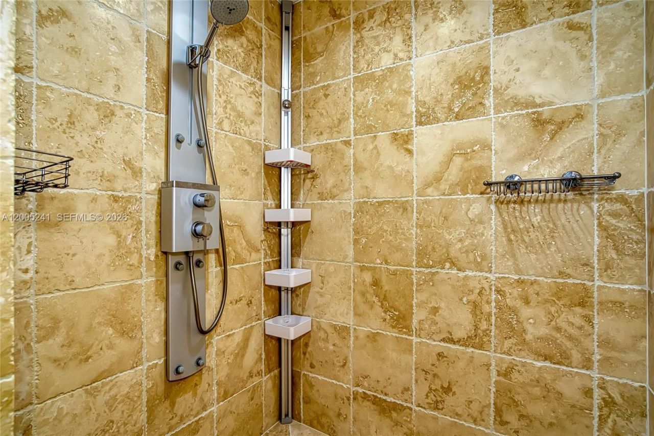 18201 Collins Ave , Unit 1701, Sunny Isles Beach, FL 33160 Photo