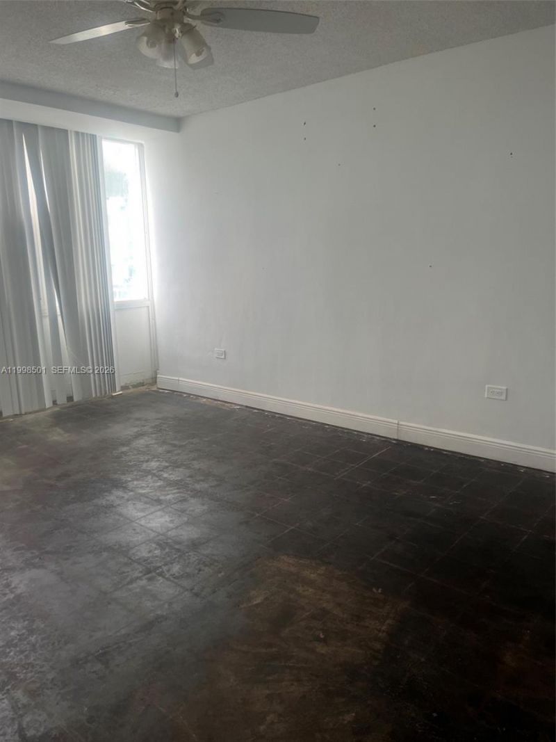 7545 E Treasure Dr, Unit 5H, North Bay Village, FL 33141 Photo