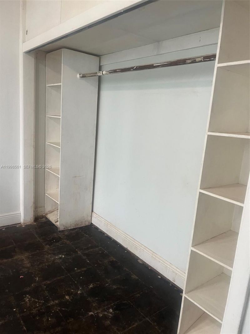 7545 E Treasure Dr, Unit 5H, North Bay Village, FL 33141 Photo