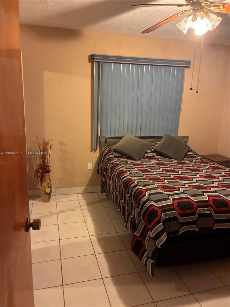 6770 SW 15th St , Miami, FL 33144 Photo