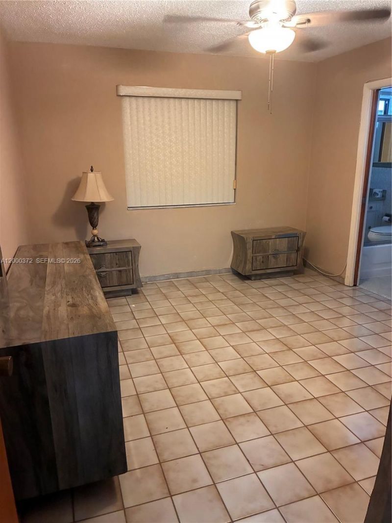 6770 SW 15th St , Miami, FL 33144 Photo