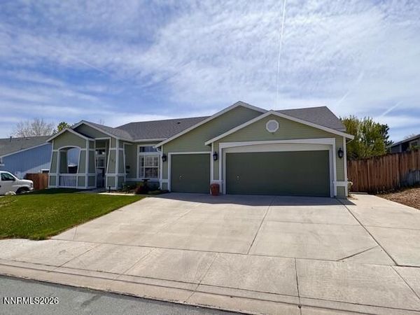 780 Wild Hawk Drive, Sparks, NV 89436