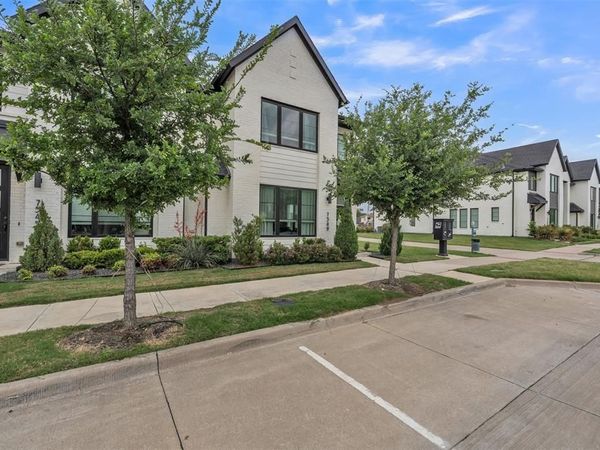 7549 Reis Lane, North Richland Hills, TX 76182