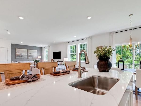 3049 MARTHA WAY, PENNSBURG, PA 18073