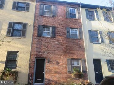 2122 LOMBARD STREET, PHILADELPHIA, PA 19146