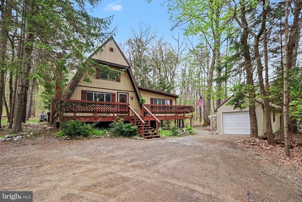 7 MICHAUX DRIVE , NEWVILLE, PA 17241