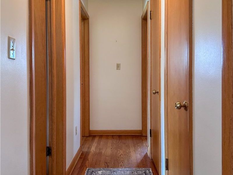 1011 Park Circle, Girard, OH 44420 Photo 16