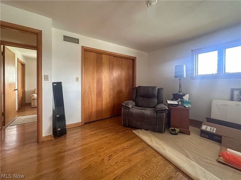 1011 Park Circle, Girard, OH 44420 Photo 17