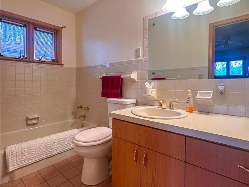 1011 Park Circle, Girard, OH 44420 Photo 19