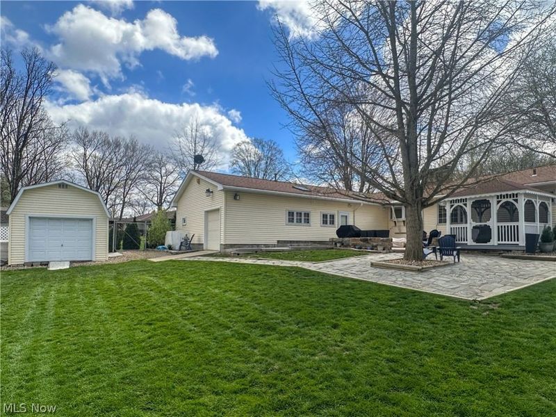 1011 Park Circle, Girard, OH 44420 Photo 34