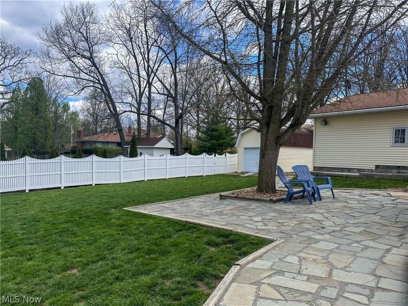 1011 Park Circle, Girard, OH 44420 Photo 35