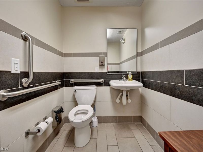 341 Graff Road SE, New Philadelphia, OH 44663 Photo 18