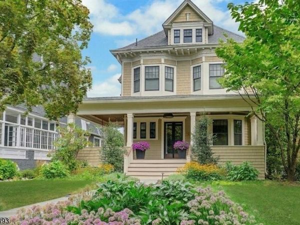 59 Hobart Ave, Summit, NJ 07901