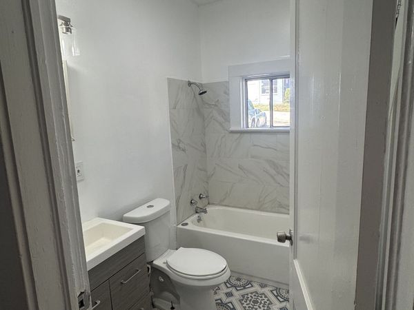 415 Hopkins Street SW, Atlanta, GA 30310