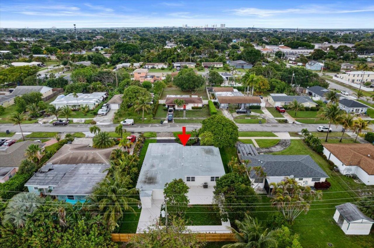 426 Bayberry Drive, West Palm Beach, FL 33403 Photo