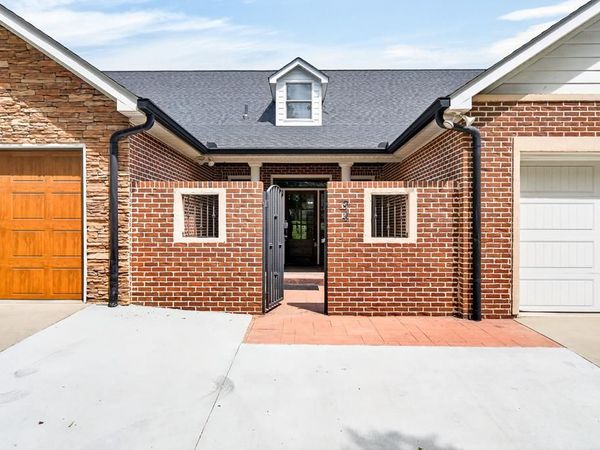 96 Maple, Cookeville, TN 38501