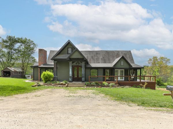 1910 Normandy Road , Fordland, MO 65652