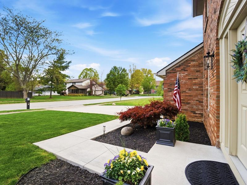 692 Harwick Street, Westerville, OH 43081 Photo 5