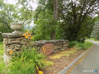 43 Valley , Unit 43, New Milford, CT 06776