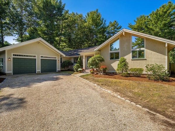 72 Walton Heath Way, Mashpee, MA 02649