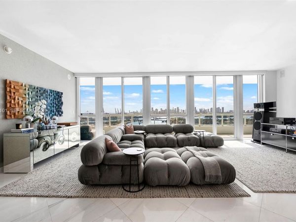 520 West Ave, Unit 2202, Miami Beach, FL 33139