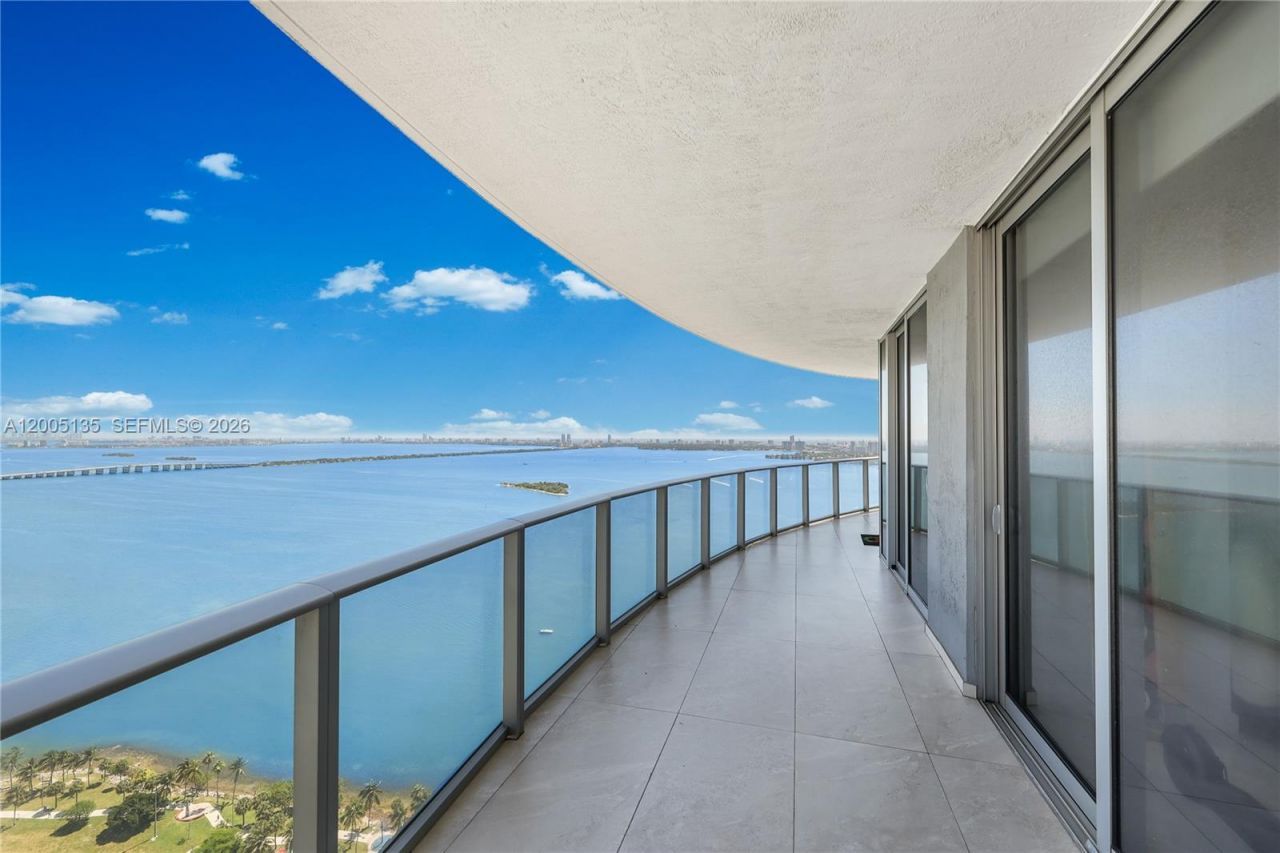 488 NE 18th St , Unit 3715, Miami, FL 33132 Photo