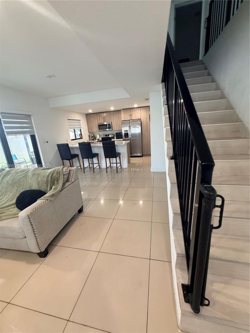 102 NW 10th Pl , Florida City, FL 33034 Photo