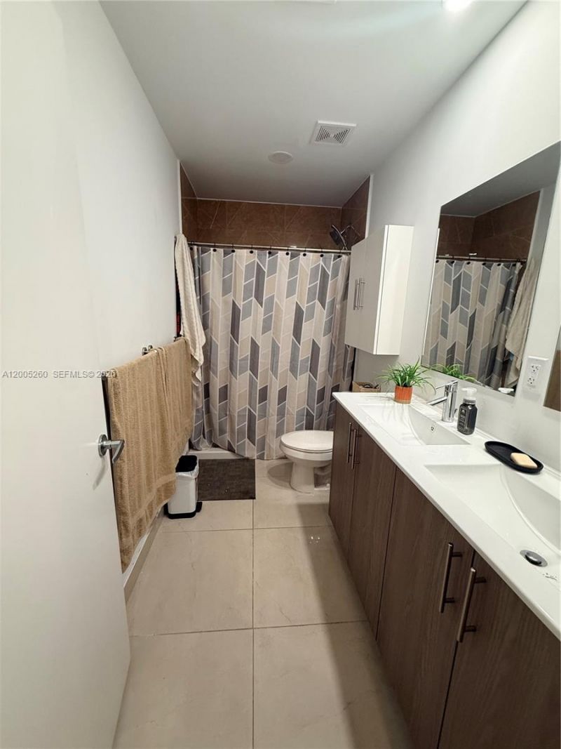 102 NW 10th Pl , Florida City, FL 33034 Photo
