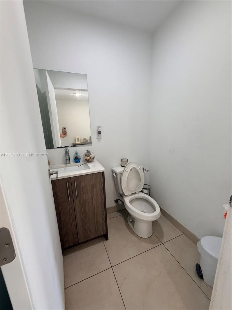 102 NW 10th Pl , Florida City, FL 33034 Photo