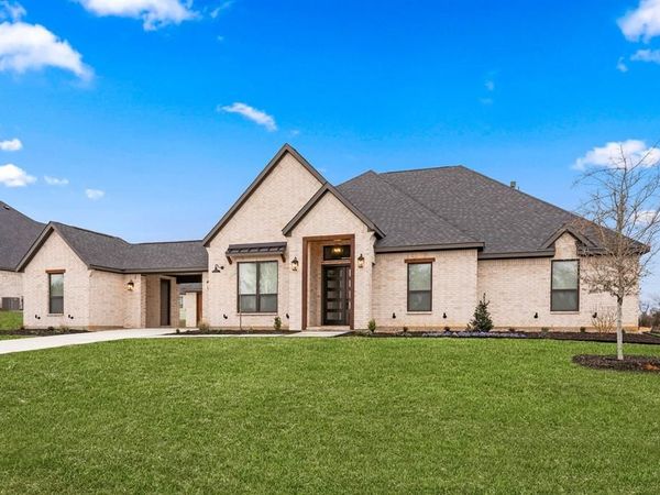 130 Texas Ash Drive, Krugerville, TX 76227