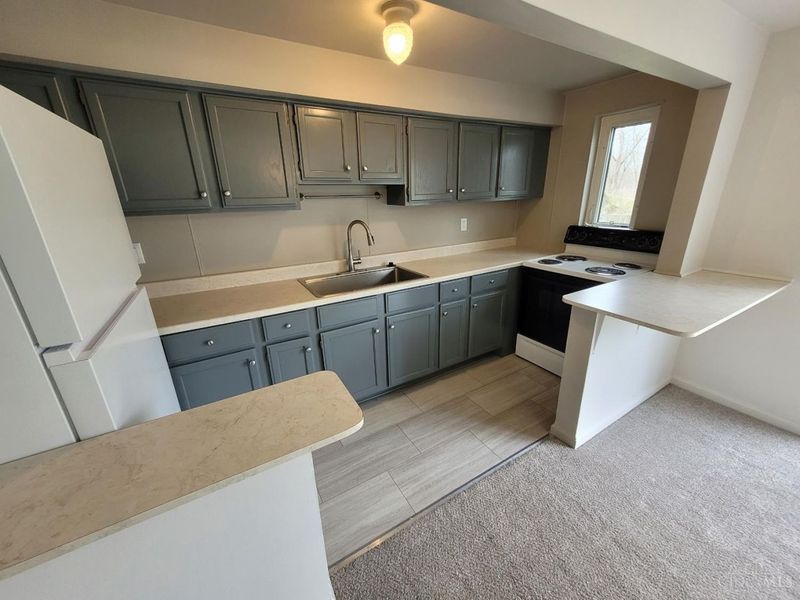 3869 Dieckman Lane, Union Twp, OH 45245 Photo 6