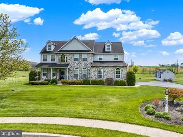 404 SOUTHFIELD DRIVE, OLEY, PA 19547
