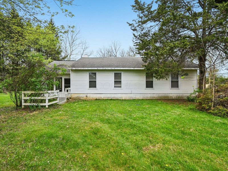 12459 Saylor Road NW, Baltimore, OH 43105 Photo 2