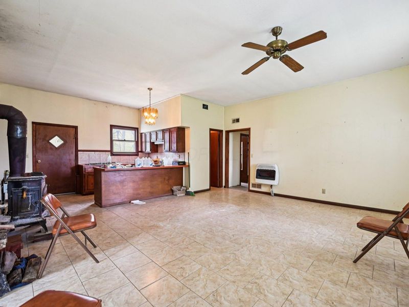 12459 Saylor Road NW, Baltimore, OH 43105 Photo 4