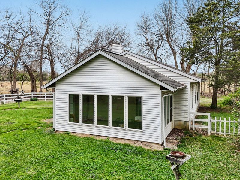 12459 Saylor Road NW, Baltimore, OH 43105 Photo 48