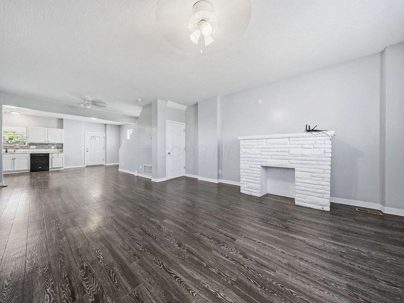 433 S Wayne Avenue , Columbus, OH 43204 Photo 2