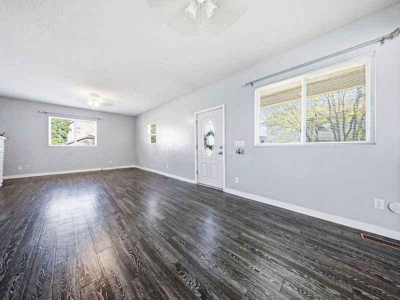 433 S Wayne Avenue , Columbus, OH 43204 Photo 7