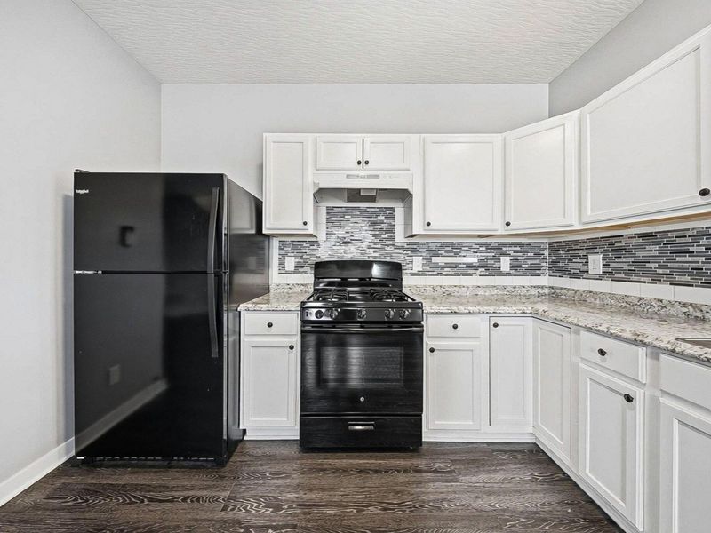 433 S Wayne Avenue , Columbus, OH 43204 Photo 9