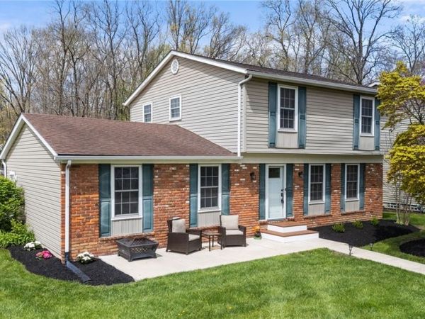 5660 Marine Parkway , Mentor on the Lake, OH 44060