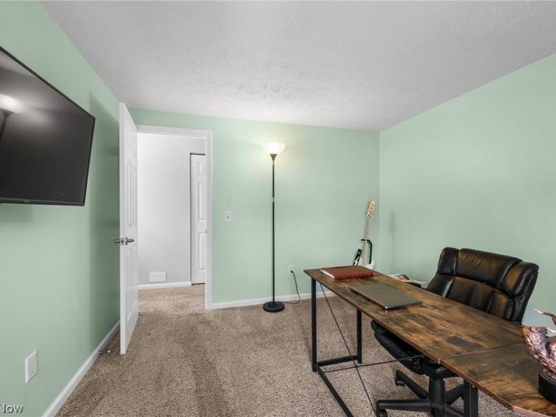 5660 Marine Parkway, Mentor on the Lake, OH 44060 Photo 18