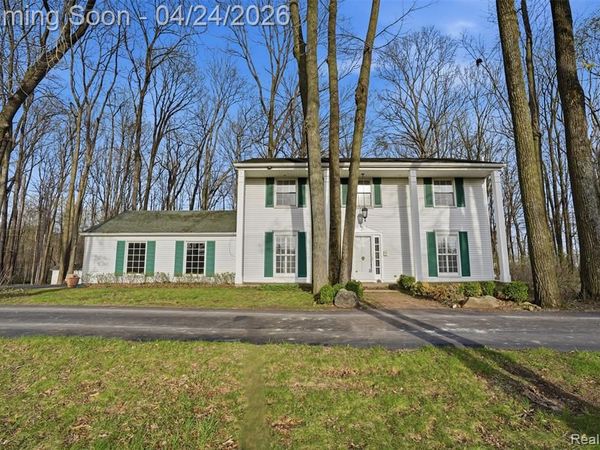 6808 Salem Road, Salem Twp, MI 48170