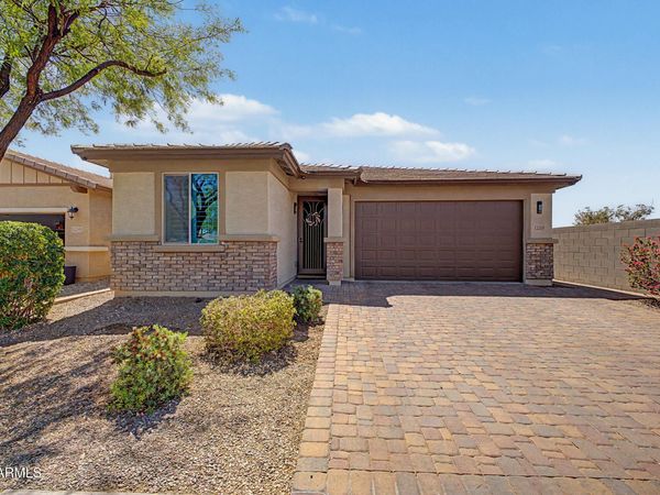 12265 W HIDE Trail, Peoria, AZ 85383