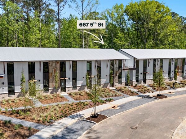 667 5th Street, Fayetteville, GA 30214