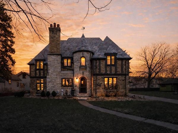 1361 WASHINGTON AVENUE, Oshkosh, WI 54901