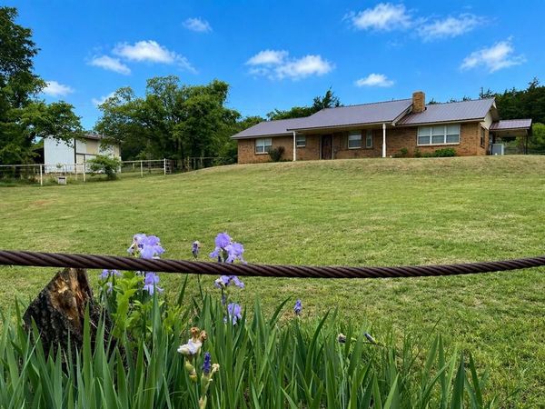 35178 County Street 2720 , Anadarko, OK 73005