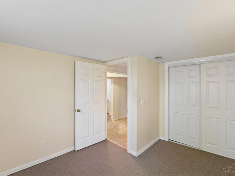 3939 Davis Avenue, Cheviot, OH 45211 Photo 10