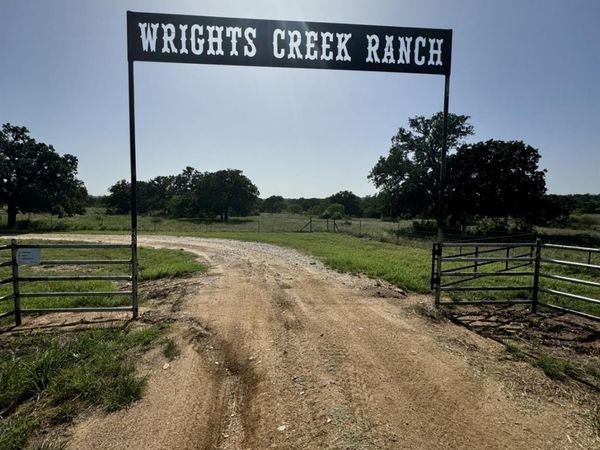 8653 N State Hwy 16, Llano, TX 78643