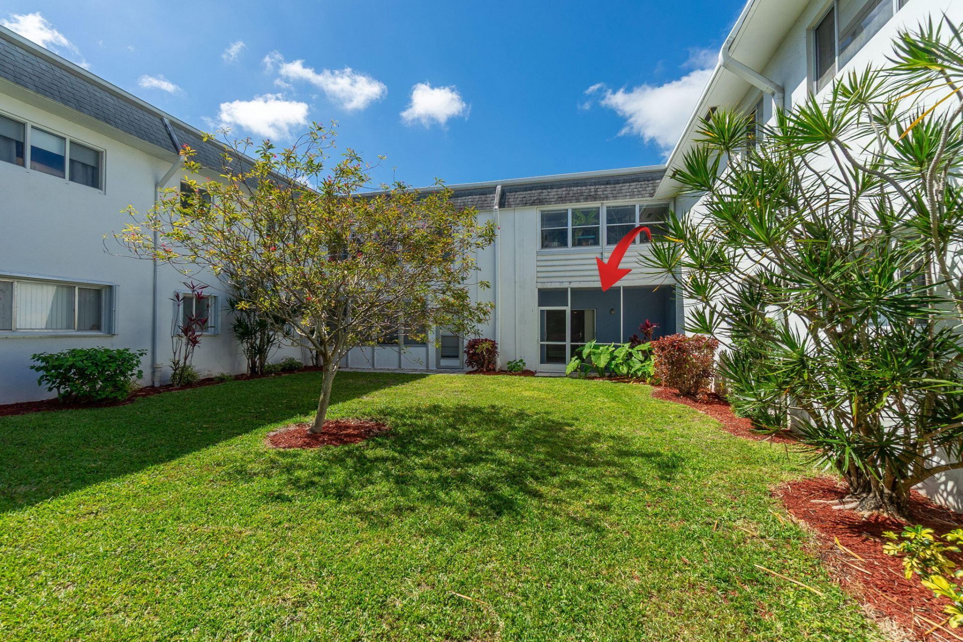 2840 Cynthia Lane, Unit 101, Lake Worth Beach, FL 33461 Photo