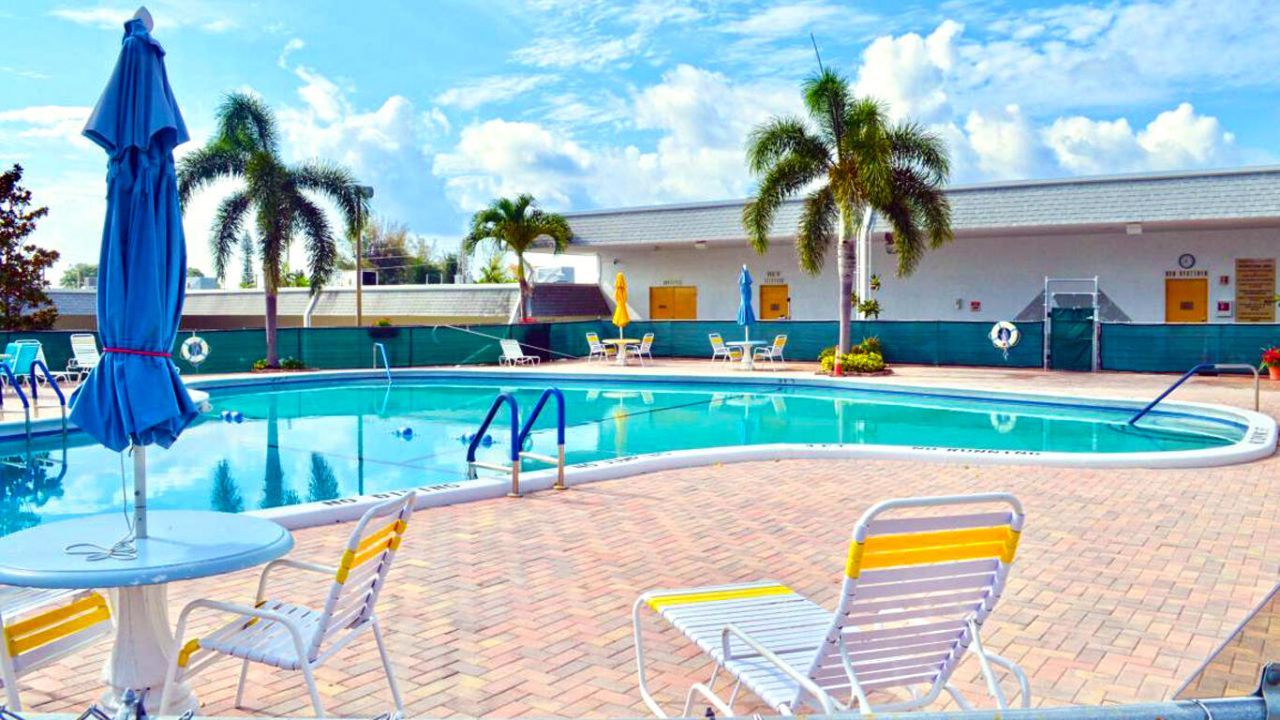2840 Cynthia Lane, Unit 101, Lake Worth Beach, FL 33461 Photo